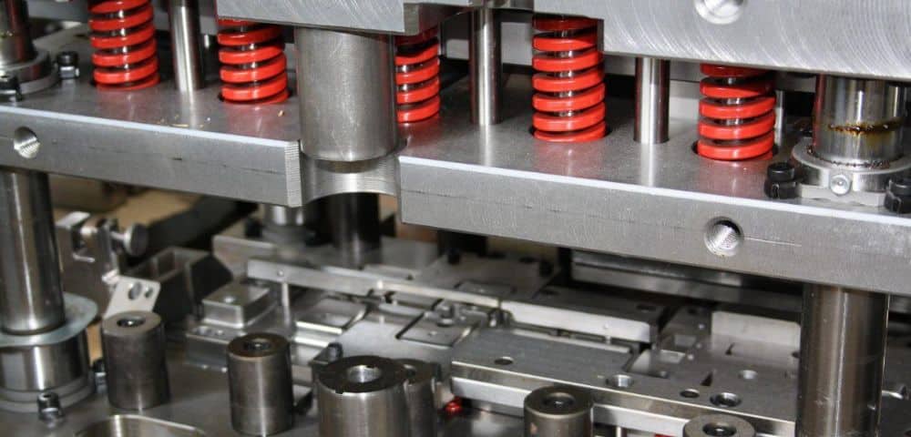 Tại Sao chọn gia công khuôn dập tại Đại Thành Phát